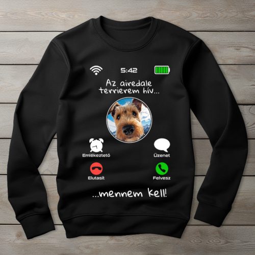 Airedale terrieres környakú pulóver fekete színben