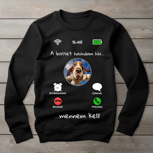 Basset houndos környakú pulóver fekete színben