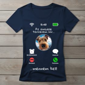 Airedale terrieres póló nőknek sötétkék színben