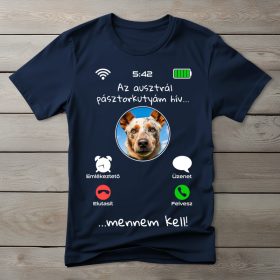 Ausztrál pásztorkutyás póló férfiaknak sötétkék színben