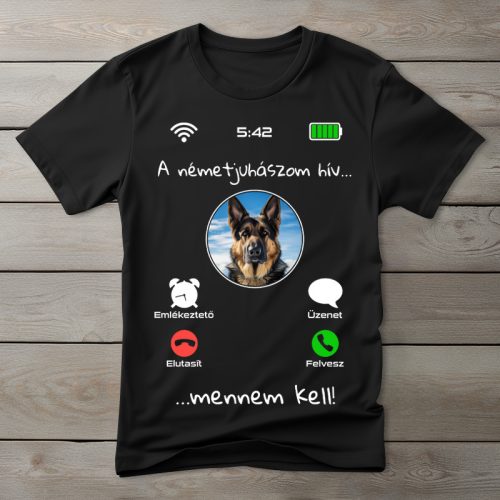 Németjuhászos póló férfiaknak fekete színben